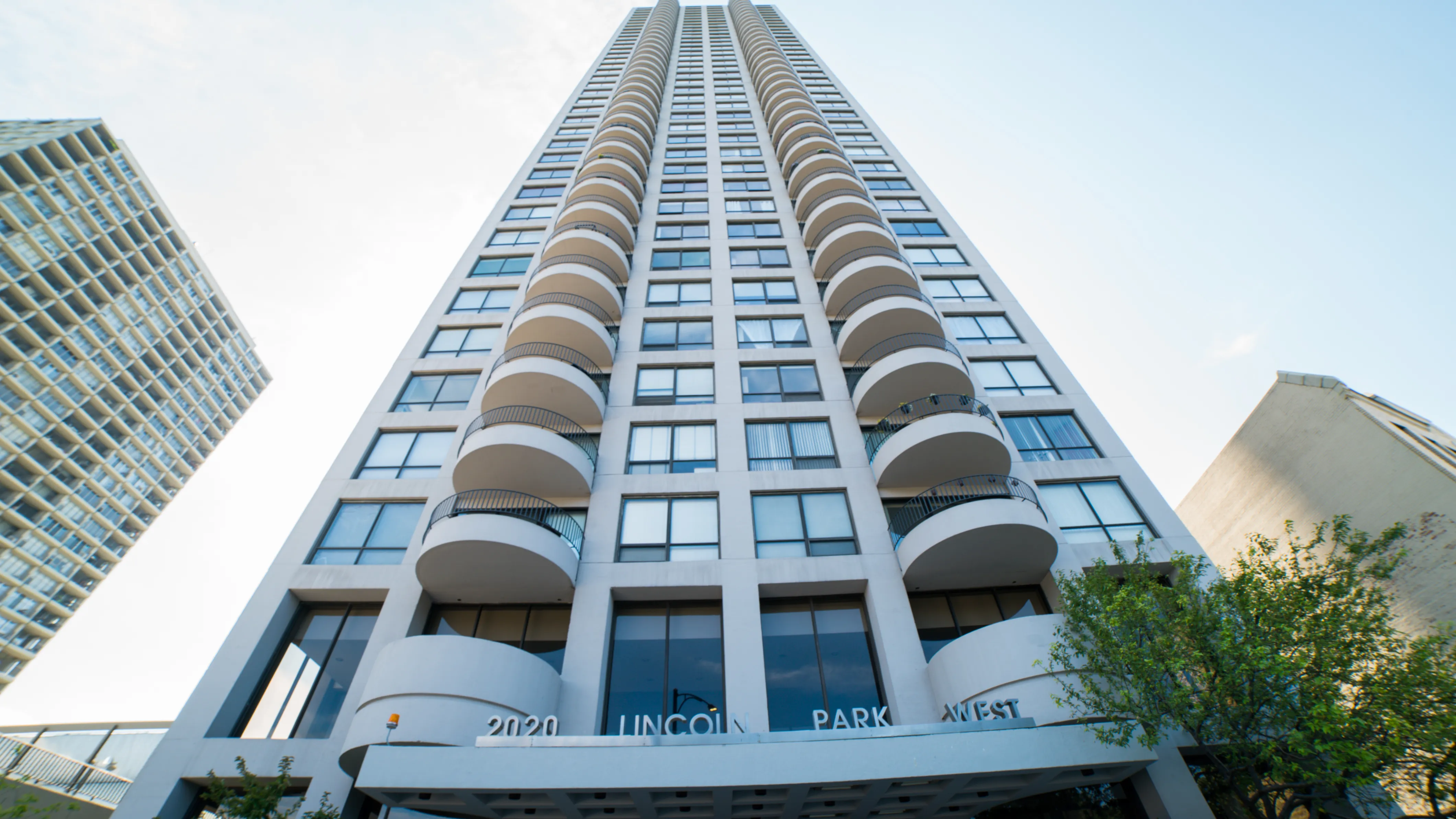 2020 N Lincoln Park West Apartments for Rent Chicago Domu